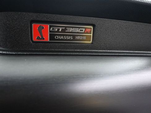 Used 2017 Ford Mustang Shelby GT350R w/ GT350R Equipment Group 920A image 36