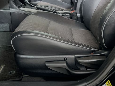 Used 2015 Toyota Corolla S FWD image 18