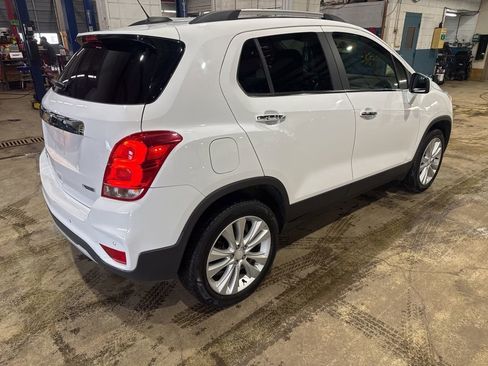 Used 2017 Chevrolet Trax Premier image 4