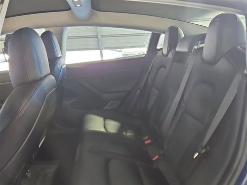 Used 2020 Tesla Model 3 Standard Range Plus image 11