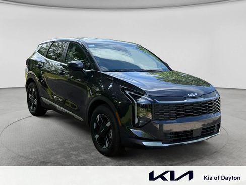 Used 2026 Kia Sportage LX FWD image 3
