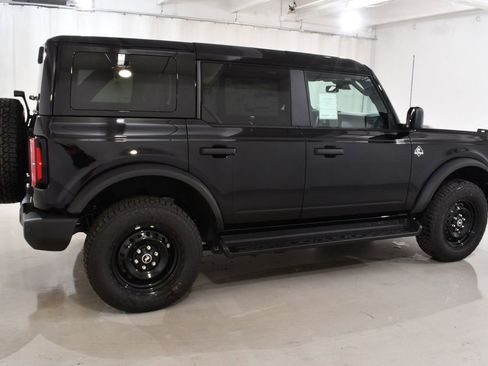 New 2026 Ford Bronco Outer Banks AWD/4WD image 11