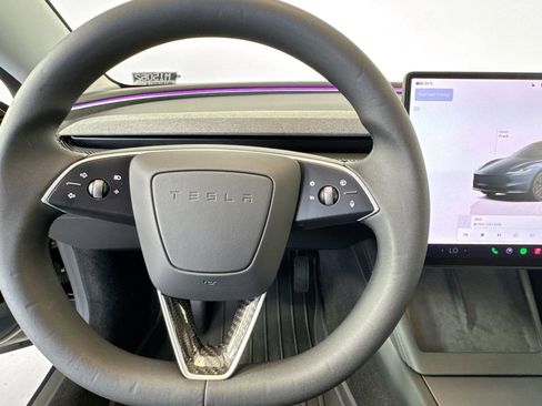 Used 2025 Tesla Model 3 Long Range image 10