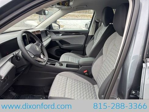 New 2026 Volkswagen Tiguan S AWD/4WD image 9