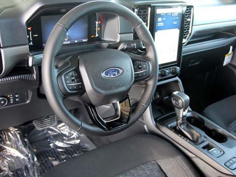 New 2025 Ford Ranger XLT w/ FX4 Off-Road Package AWD/4WD image 13