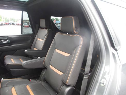 Used 2022 GMC Yukon AT4 AWD/4WD image 23