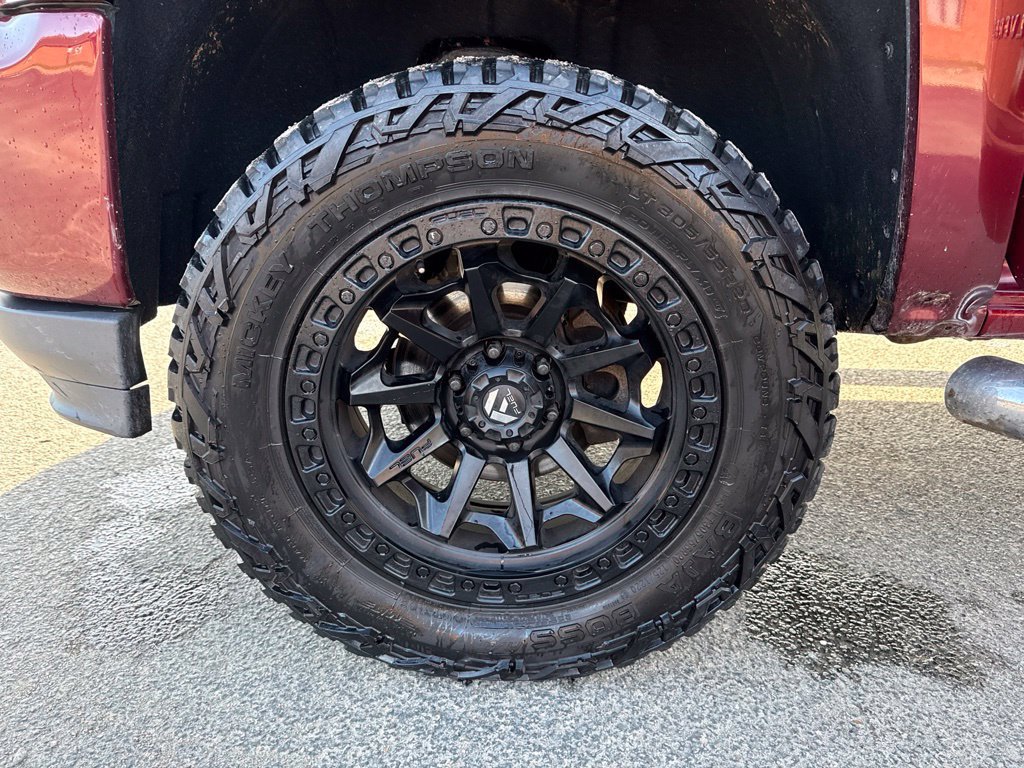 Used 2017 Chevrolet Silverado 1500 LT w/ All Star Edition AWD/4WD image 10