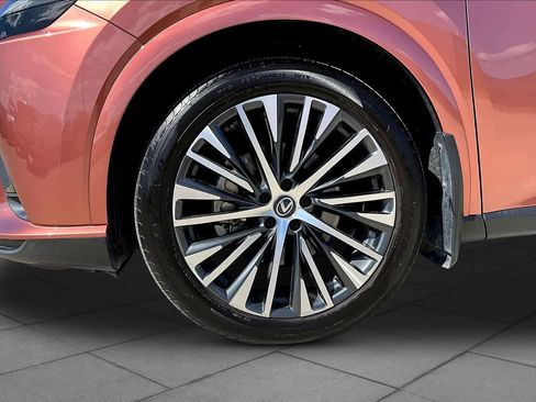 Used 2023 Lexus RX 350 Premium Plus w/ Accessory Package (Z1) image 11