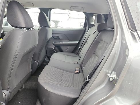 New 2026 Nissan Kicks S image 5