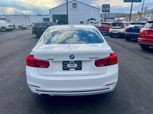 Used 2016 BMW 328i xDrive Sedan AWD/4WD image 5