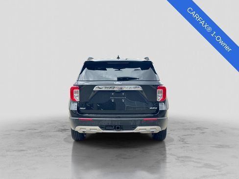 Used 2023 Ford Explorer XLT w/ Equipment Group 202A AWD/4WD image 7