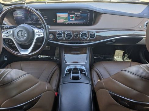 Used 2019 Mercedes-Benz S 560 4MATIC Sedan image 18
