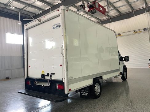 Used 2023 RAM ProMaster 3500 w/ Premium Appearance Group FWD image 2