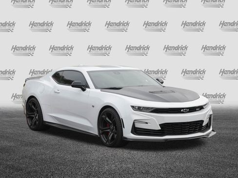 Used 2023 Chevrolet Camaro SS image 2