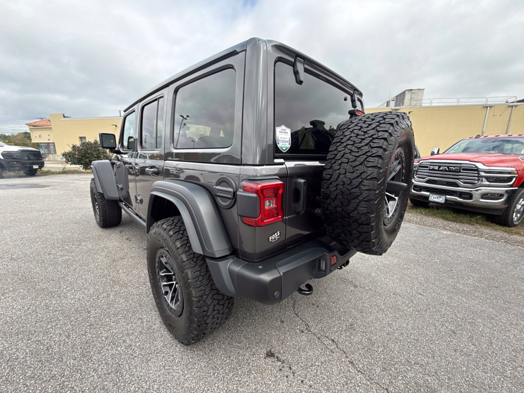 Used 2026 Jeep Wrangler Unlimited Rubicon 392 w/ Quick Order Package 27X Moab AWD/4WD image 3