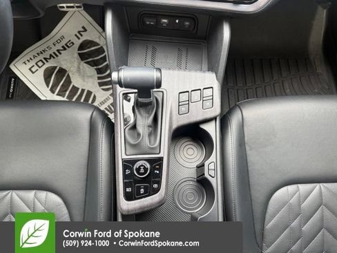 Used 2025 Kia Sportage X-Pro Prestige AWD/4WD image 30