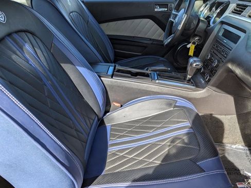 Used 2012 Ford Mustang Premium image 17