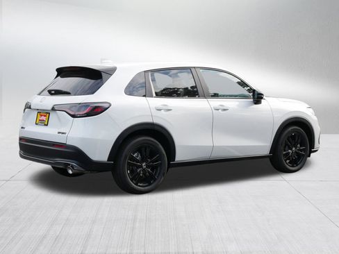 New 2026 Honda HR-V Sport image 7