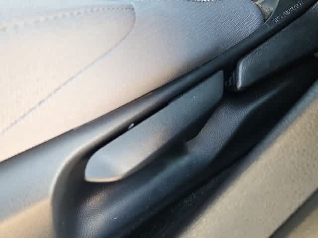 Used 2026 Toyota Corolla SE FWD image 15