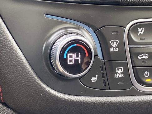 Used 2023 Chevrolet Equinox RS image 31