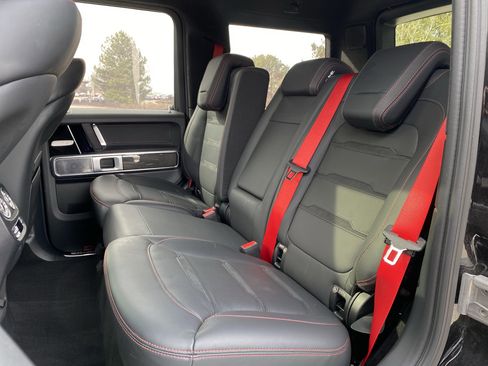 Used 2025 Mercedes-Benz G 63 AMG 4MATIC w/ Manufactur Interior Package image 8