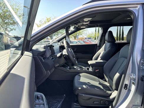 New 2026 Subaru Outback Limited AWD/4WD image 13