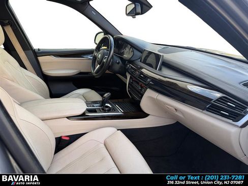 Used 2016 BMW X5 xDrive50i image 17