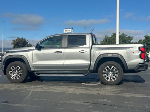 Used 2024 Chevrolet Colorado Z71 w/ Z71 Convenience Package 2 AWD/4WD image 7