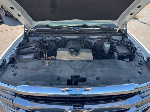 Used 2017 Chevrolet Silverado 1500 LT w/ All Star Edition AWD/4WD image 23