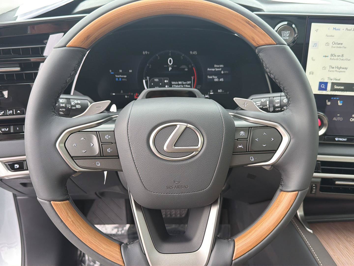 New 2026 Lexus RX 350 FWD image 21