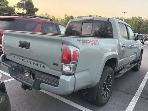 Used 2023 Toyota Tacoma TRD Sport AWD/4WD image 10