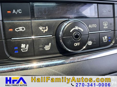 Used 2011 Dodge Durango Citadel w/ Trailer Tow Group IV AWD/4WD image 23