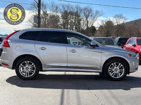 Used 2015 Volvo XC60 T5 Premier image 7