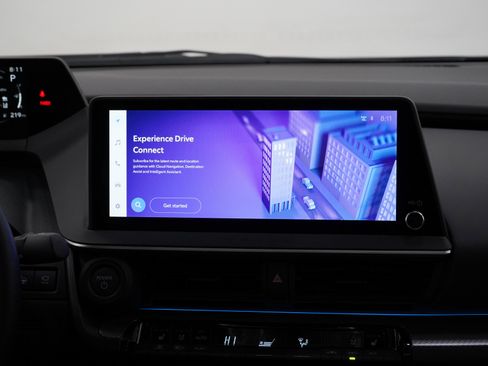 Used 2024 Toyota Prius Limited image 14