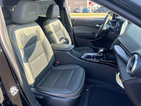 New 2026 Chevrolet Trax ACTIV w/ Driver Confidence Package FWD image 11