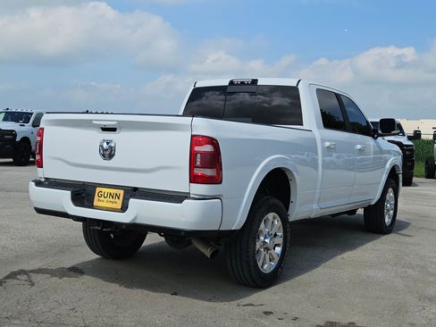 Used 2021 RAM 2500 Laramie AWD/4WD image 3