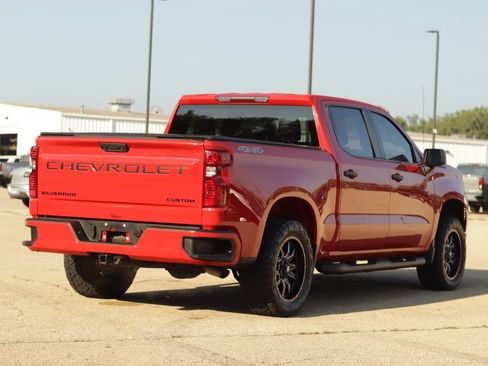 Used 2023 Chevrolet Silverado 1500 Custom AWD/4WD image 7