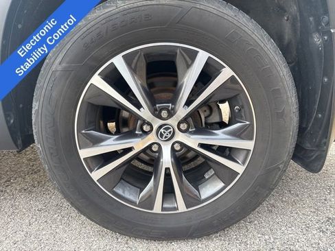 Used 2019 Toyota Highlander Plus image 9