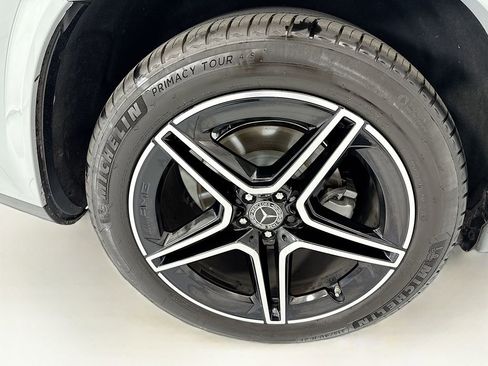 Certified 2024 Mercedes-Benz GLS 450 4MATIC image 33