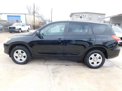 Used 2012 Toyota RAV4 FWD image 4