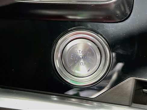 Used 2023 Chevrolet Corvette Z06 RWD image 23