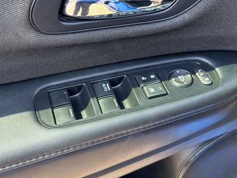 Certified 2022 Honda HR-V Sport image 18
