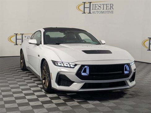 Used 2024 Ford Mustang GT Premium image 2