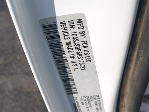 Used 2024 Jeep Wagoneer L Series II w/ Flexible Seating Group image 41