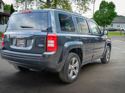 Used 2015 Jeep Patriot High Altitude FWD image 6