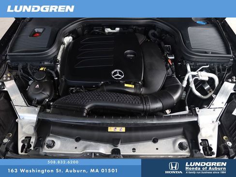 Used 2022 Mercedes-Benz GLC 300 4MATIC image 33