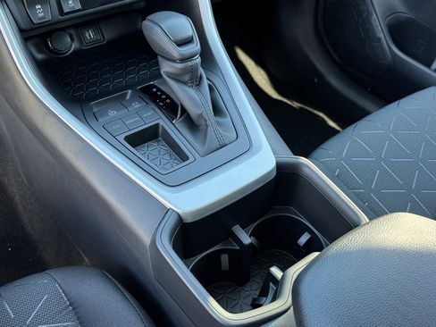 New 2025 Toyota RAV4 XLE image 19