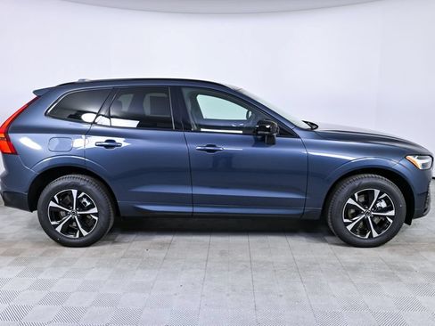 Used 2026 Volvo XC60 T8 Core w/ Climate Package PRO AWD/4WD image 27