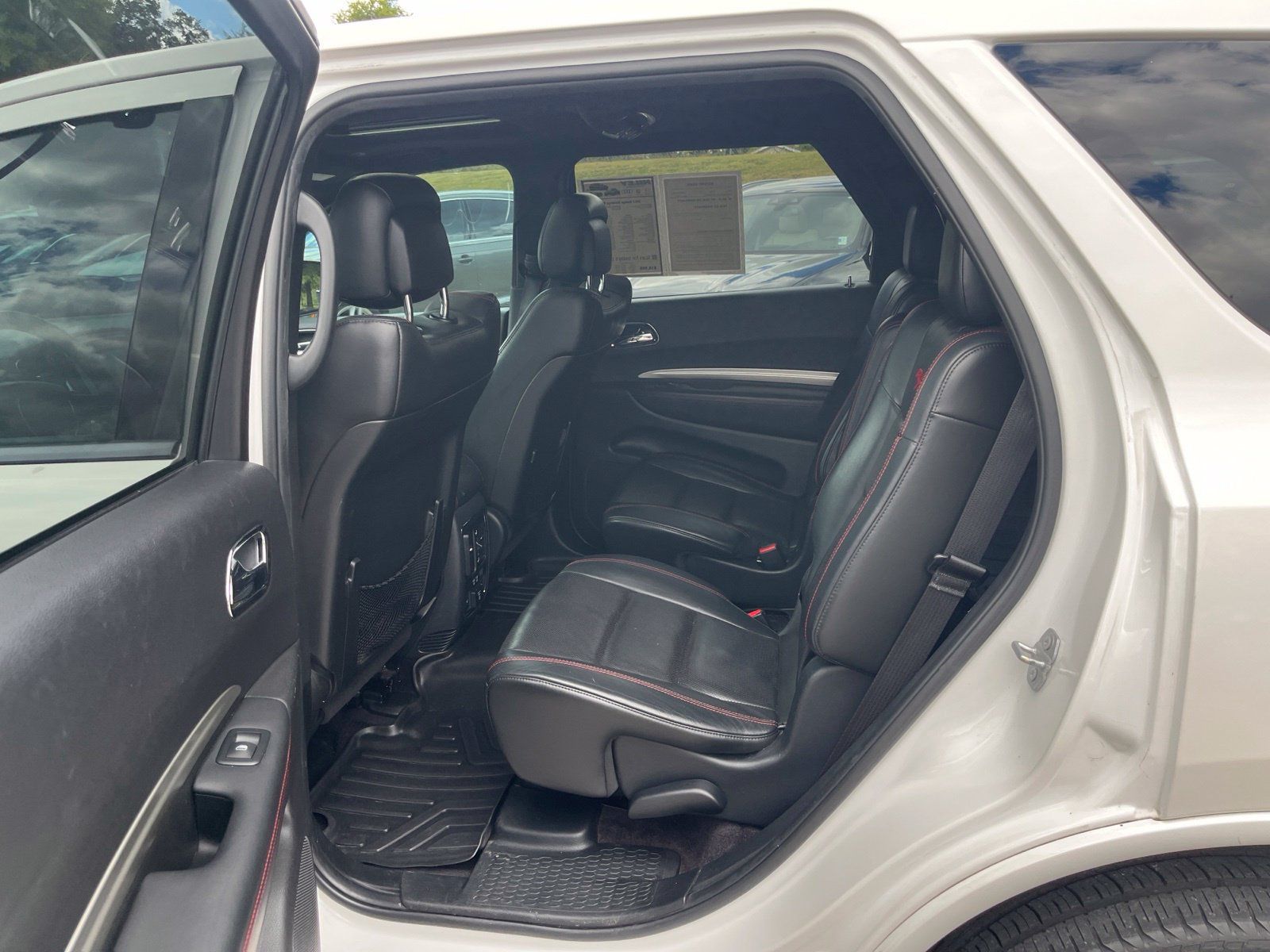 Used 2017 Dodge Durango R/T w/ Trailer Tow Group IV RWD image 32