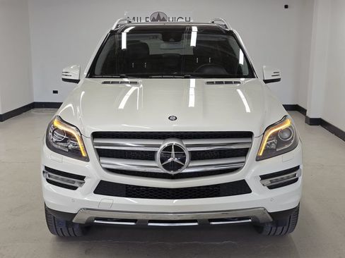 Used 2015 Mercedes-Benz GL 450 4MATIC image 2